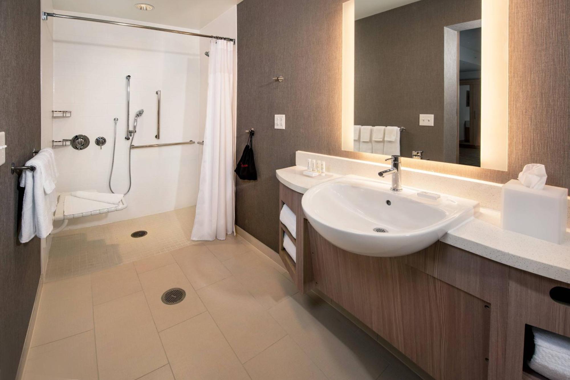 Springhill Suites By Marriott Frederick Buitenkant foto